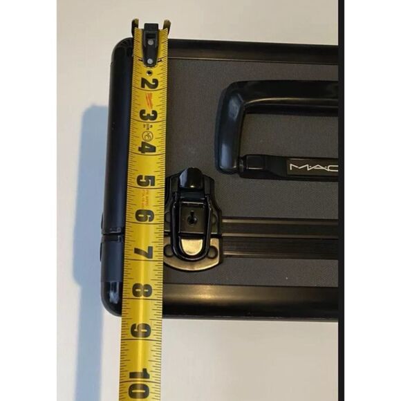 MAC COSMETICS Professional Makeup Travel Case Train Artist 4 Tier Hard Shell - Picture 11 of 12